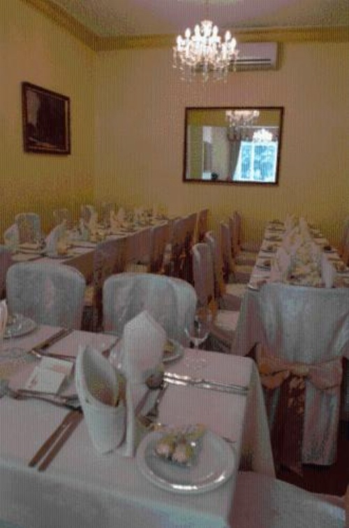 The Langham Hotel image 2